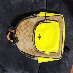 coach womans backpack (handbag)